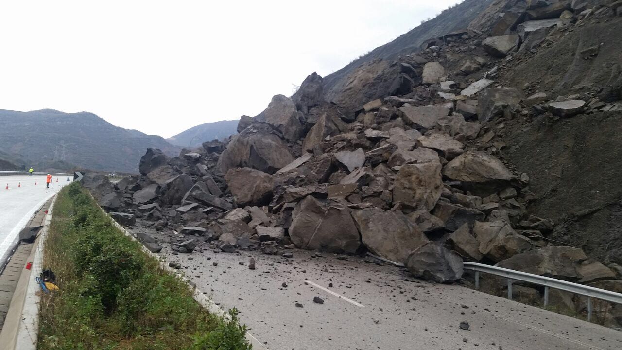 Rruga Tirane-Elbasan: Gati projekti per zhbllokimin, kushton 640 mln leke